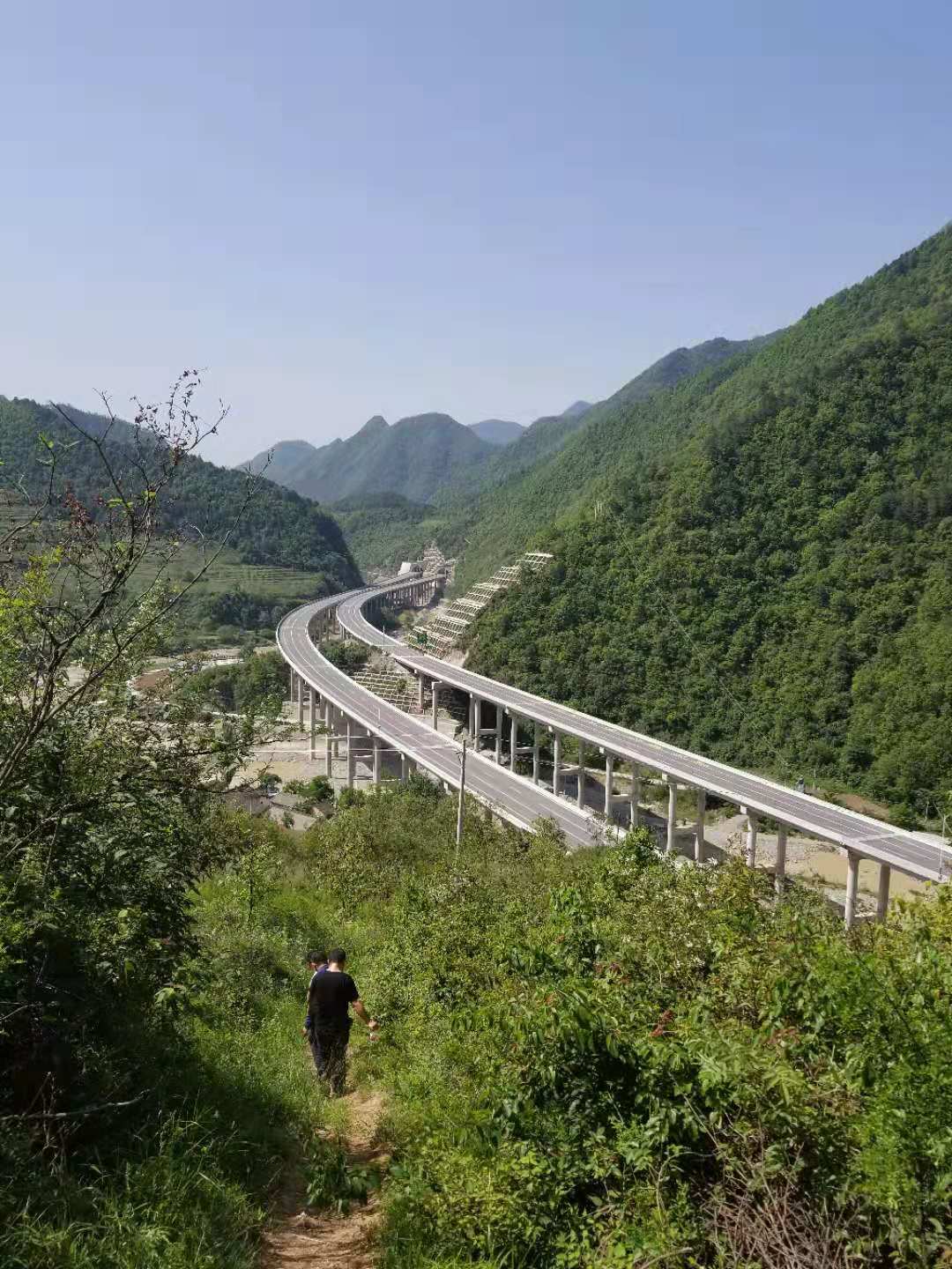 宝鸡至汉中高速公路（汉中至坪坎段）